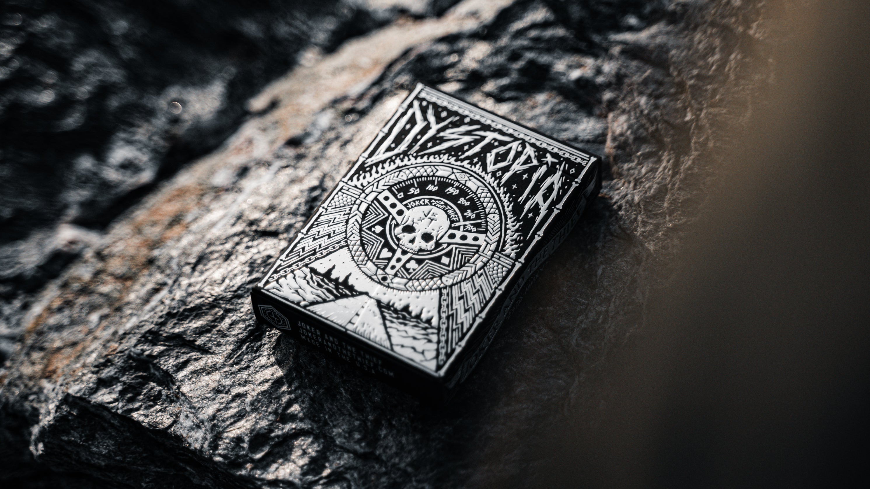 Dystopia: Interceptor Gilded Special Edition Playing Cards - Joker and the Thief